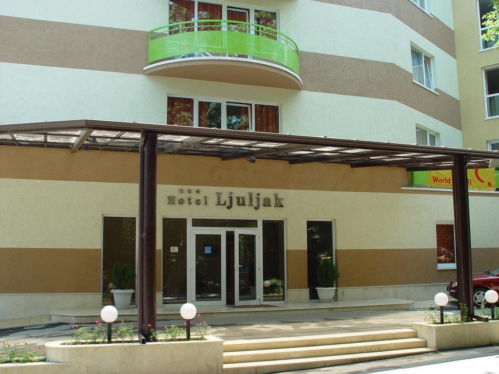 Ljuljak Hotel Golden Sands Exterior photo